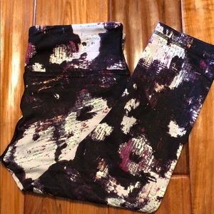 🍋 Lululemon Capris size 8